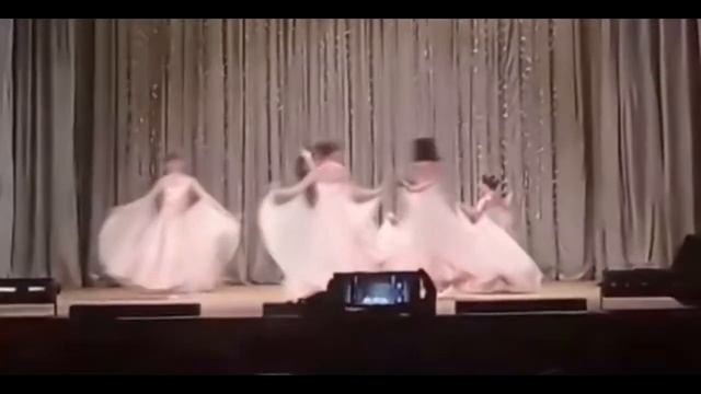 Тучи в голубом смотреть онлайн