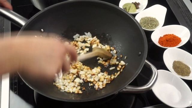 Bigos (polnischer Sauerkrauteintopf) | Polnische Rezepte