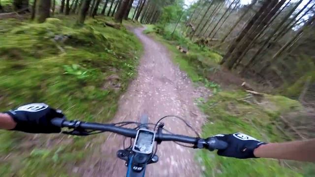 Gravel Bikers & Mountain Bikers - Can They Be Friends? смотреть онлайн
