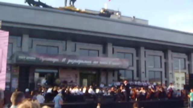 Музыка Э. Артемьева (Барнаул, площадь возле театра драмы, 29.08.19). Часть 3 смотреть онлайн