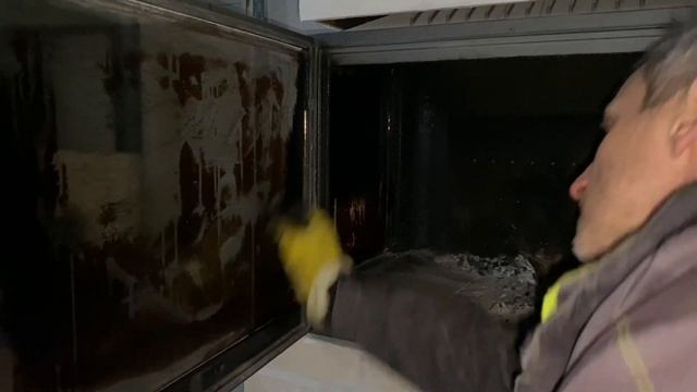 Як почистити камін. Які матеріали треба. Дуже детально показую. Частина 1. смотреть онлайн