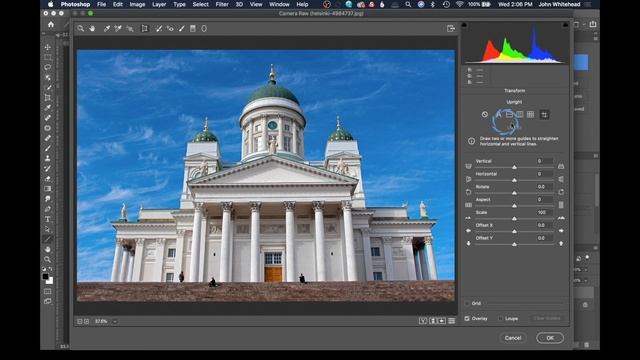 Fixing Converging Lines or Keystoning in Photoshop and Lightroom смотреть онлайн