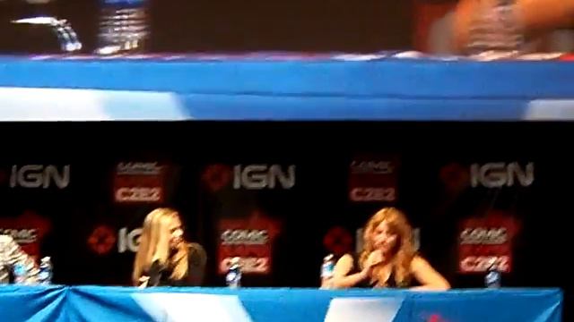 True Blood Q&A - C2E2 Chicago 2011 смотреть онлайн