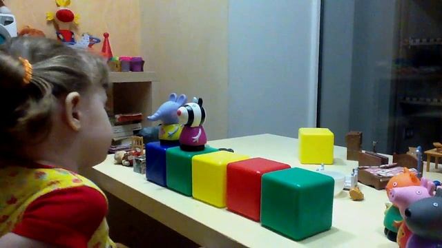 five little animals jumping on the bed , английский детям , развивающие занятия с детьми смотреть онлайн