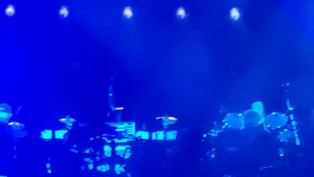 A melodic Fire on the Mountain, Drums segue to Space Dead & Co., Wrigley Field, Chicago, IL 9-17-2 смотреть онлайн