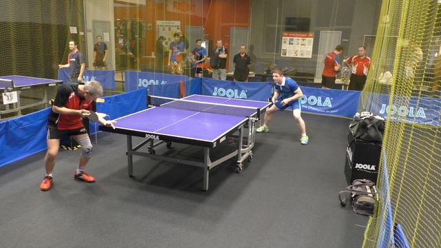 Фролов И. (671) - Герасименко И. (639) переходной тур Клубного Чемпионата СПб по настольному теннис смотреть онлайн