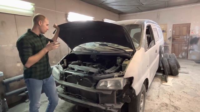 Реставрація буса Hyundai h200 від Галицького, “моє перше відео на YouTube” смотреть онлайн