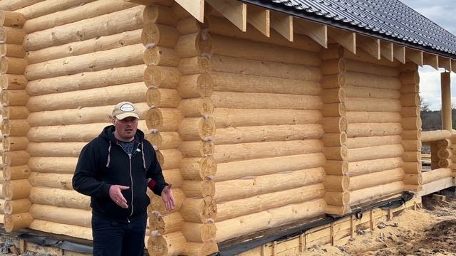 Удобная баня 6Х6 из рубленного бревна. С террасой 2,5 метра