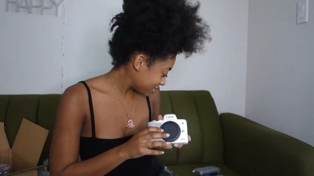 Unboxing the Canon EOS M50 Mark ii | camera comparison, rode videomic pro+, and more! смотреть онлайн
