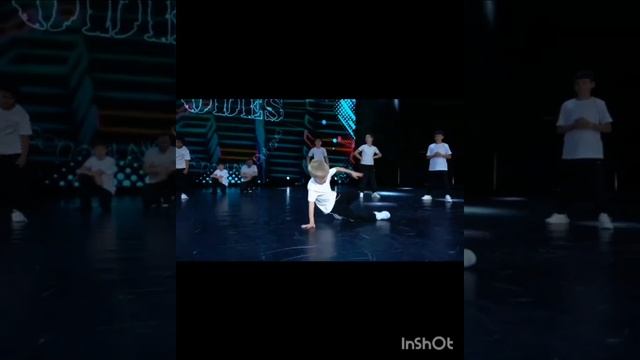 Брэйк Дэнс (Скачал видео без звука и озвучил его.) смотреть онлайн