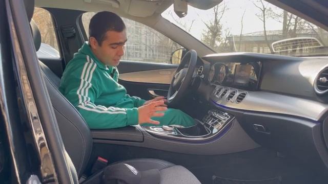 Mercedes Benz E200 Universal Yagona Va Antiqa