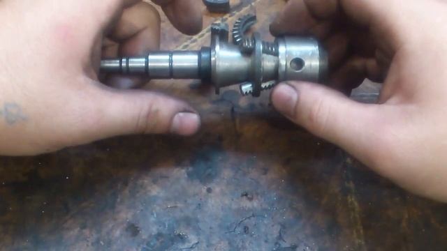Как разобрать патрон дрели. По просьбе зрителей. смотреть онлайн