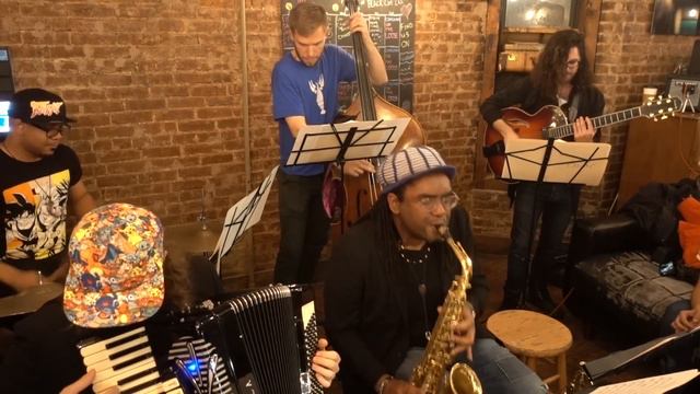"Stormy Saxophone 2" (King of Fighters '96) LIVE Jazz Cover // J-MUSIC Pocket Band смотреть онлайн