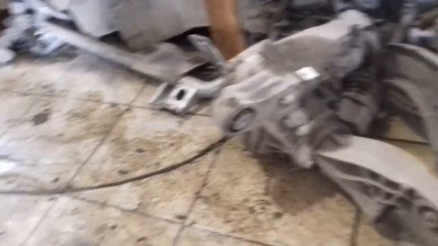 Мерседес Ml 350 снятие поддона