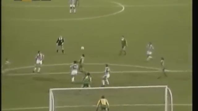 Goal di Bettega contro il Celtic смотреть онлайн