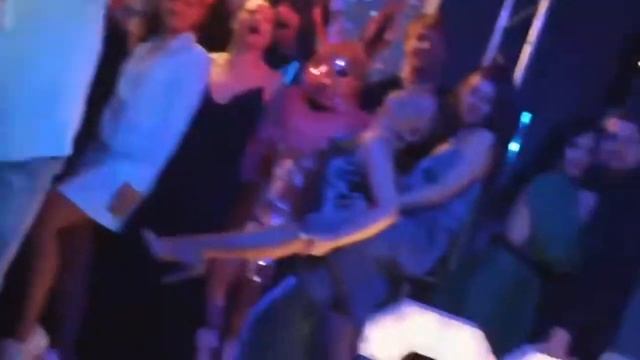 Заказать go-go на праздник / Артисты на праздник смотреть онлайн