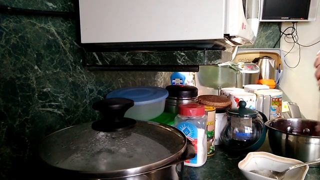 Борщ и гуляш из свинины - 1 смотреть онлайн