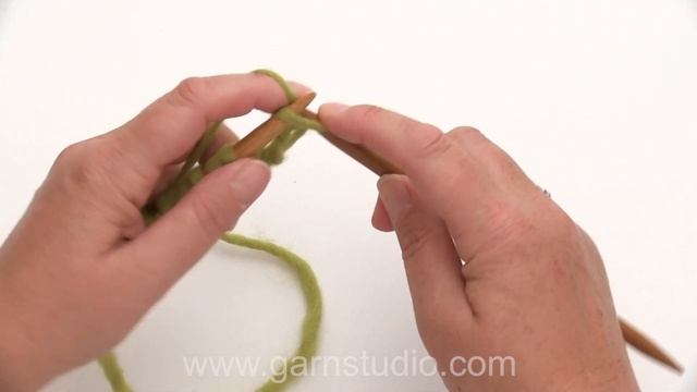 Italian cast on – knit 2 / purl 2 ribbing смотреть онлайн