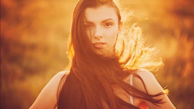 Девушки как Солнце Серия фотопортретов Фотографы Энн Неврева и Кэрри Мур (HD) смотреть онлайн