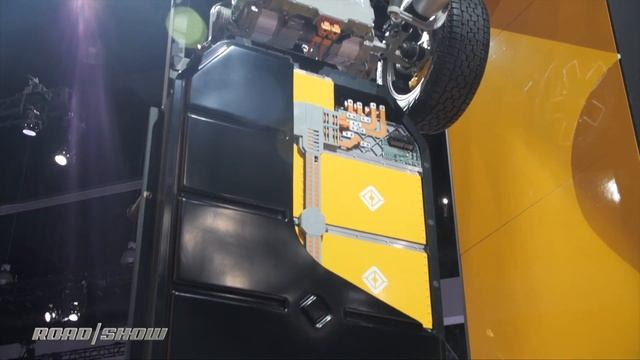 Скейтборд под вашей Тесла? Обзор внедорожника Rivian R1T смотреть онлайн