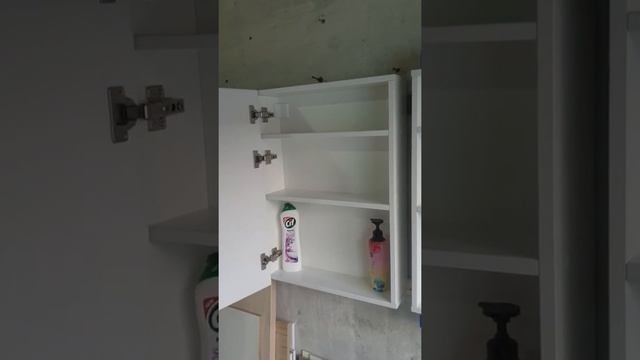 Зеркальный шкафчик над раковиной размерами 50*70 см смотреть онлайн