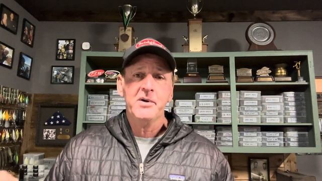 The Biggest Myth Surrounding Topwater Fishing In Colder Water… смотреть онлайн