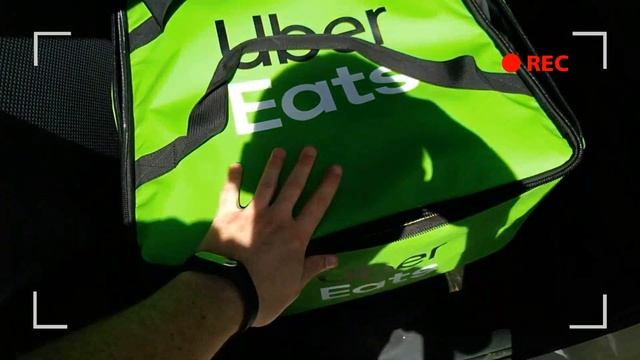 Потерял сейчас работу? - два варианта: едешь домой либо идешь курьером в UberEats смотреть онлайн