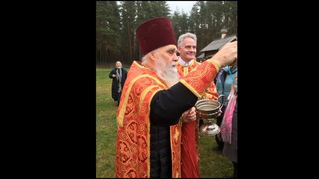 Храм Димитрия Солунского в Дорках. 8 ноября 2020 смотреть онлайн