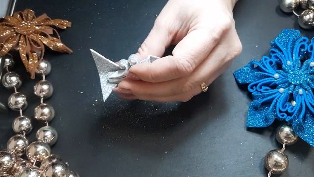 СКАЗОЧНО КРАСИВАЯ СНЕЖИНКА из фоамирана смотреть онлайн