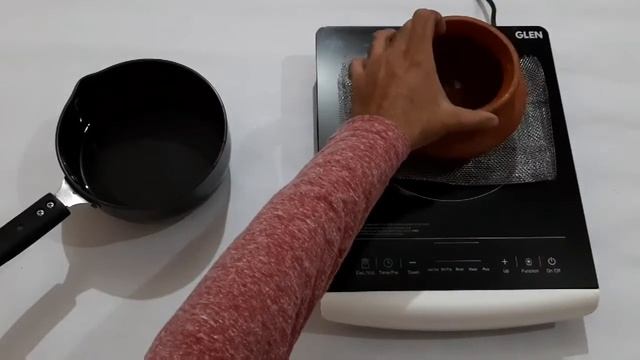 How To Use A Non-Induction Cookware On Induction Cooktop