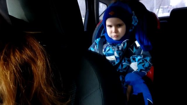 VLOG Много снега! Распаковка посылки с футболками! Готовлю суп 