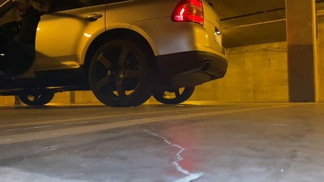 Porsche Cayenne S Muffler Bypass Sounds *Loud* смотреть онлайн