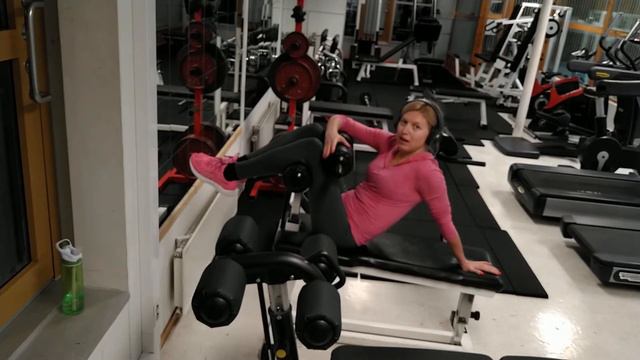 Красивый живот. Beautiful belly. смотреть онлайн