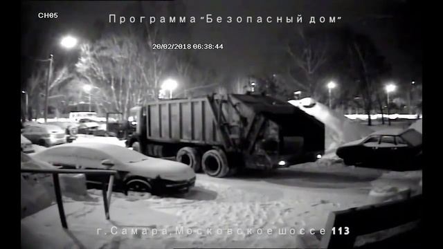 мусоровоз жестоко проучил самарца смотреть онлайн