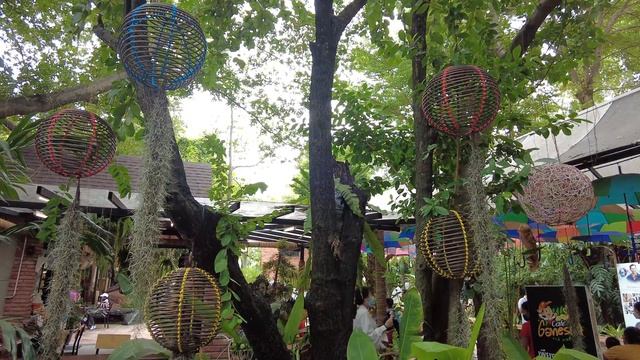 Нетуристический Таиланд 2021. Экскурсия по неизведанным храмам. смотреть онлайн