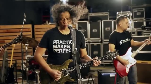 Perf De Castro Performs " 214 " ( Live at set and Stage PH ) смотреть онлайн