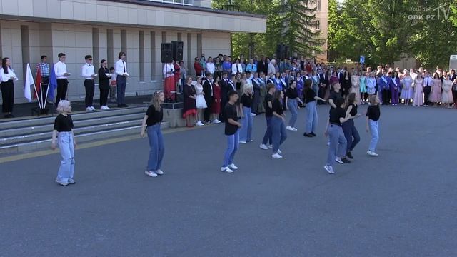 ВЫПУСКНОЙ ВАЛЬС - 2022 город Полярные Зори смотреть онлайн