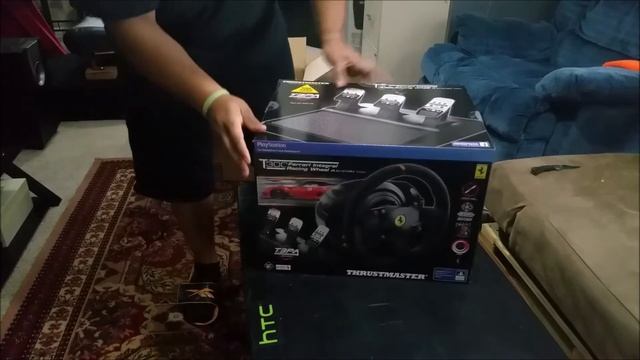 Thrustmaster T300 Ferrari Integral Racing Wheel Alcantara Edition UNBOXING!