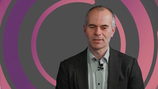 The Journey to Digital First - How Should Leaders Think About the Value of Cloud смотреть онлайн