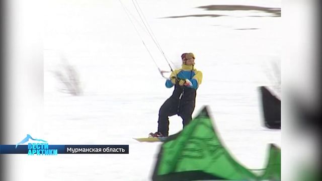 Долгая дорога по северным дюнам: мурманский посёлок Териберка вновь оказался в снежном плену смотреть онлайн