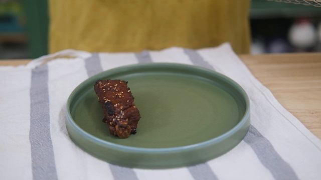 Sườn Nướng Sốt Siêu Cay Phô Mai Tan Chảy - Just Mint