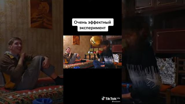 вот что значит (человека стукнуло током )😅😂 смотреть онлайн