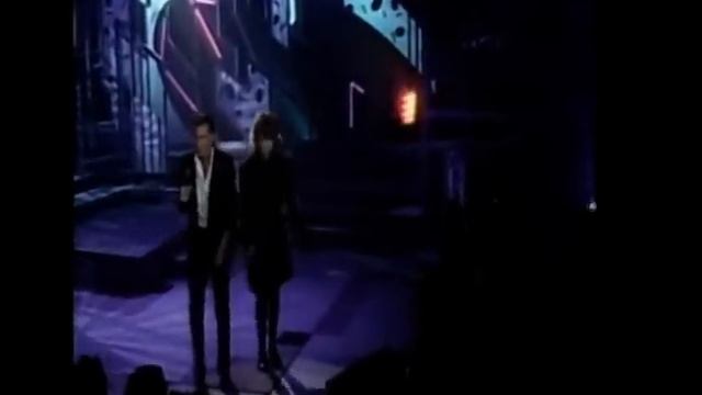 Bill Medley & Jennifer Warnes: "(I've Had) The Time Of My Life" (UK, 1987) смотреть онлайн