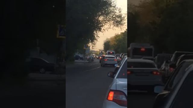 Движение по встречной полосе смотреть онлайн