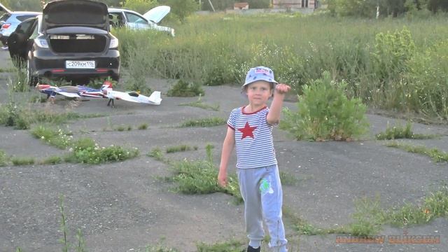 Радиоуправляемая модель ТУ-154 смотреть онлайн