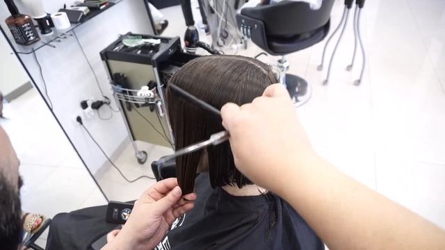 SUPER HAIRCUT - SHORT BLONDE BOB CUT WITH BANGS смотреть онлайн