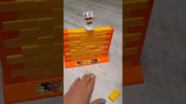 Игра Кирпичная стена смотреть онлайн
