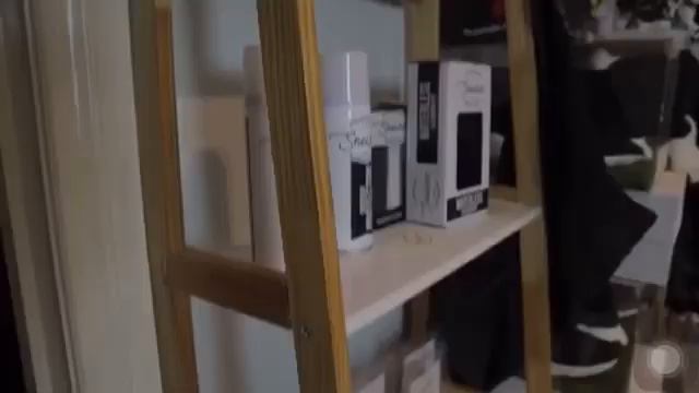 MASSIVE HYPEBEAST ROOM TOUR! смотреть онлайн