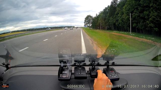 Poliscan (в лоб) vs Escort 9500, TV-700, Omni RS-500, X-COP 7500s смотреть онлайн