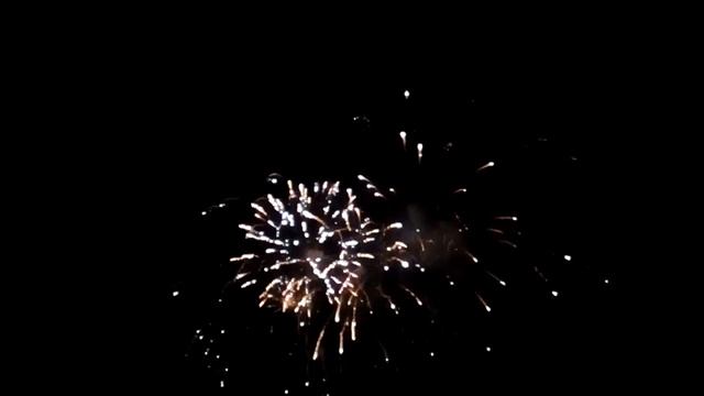 Новогодний салют Архангельск 2019 год смотреть онлайн